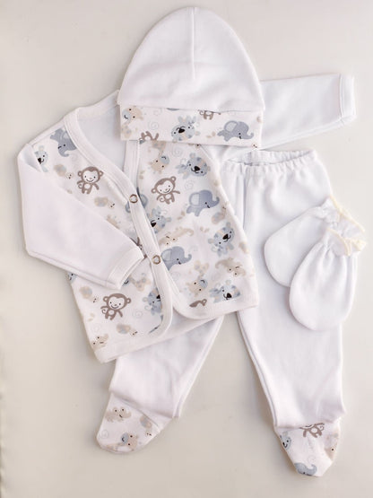 Ajuar de 4 piezas con bata estampada